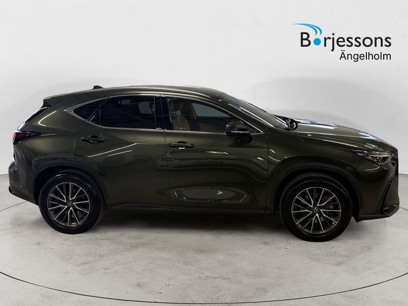 Bild 2 av Lexus NX 350h AWD