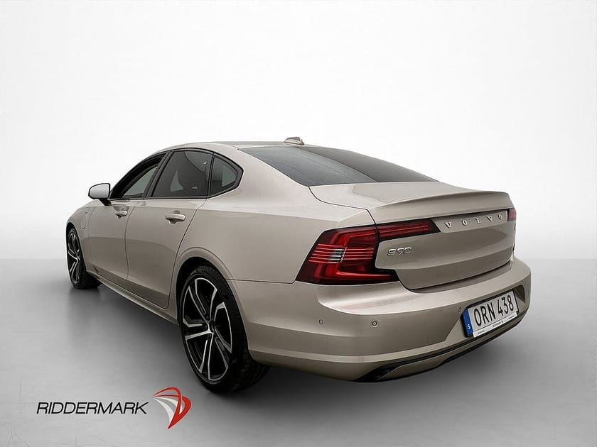 Bild 5 av Volvo S90 Recharge T8 AWD Ultimate Dark Pano HuD B&W 360°