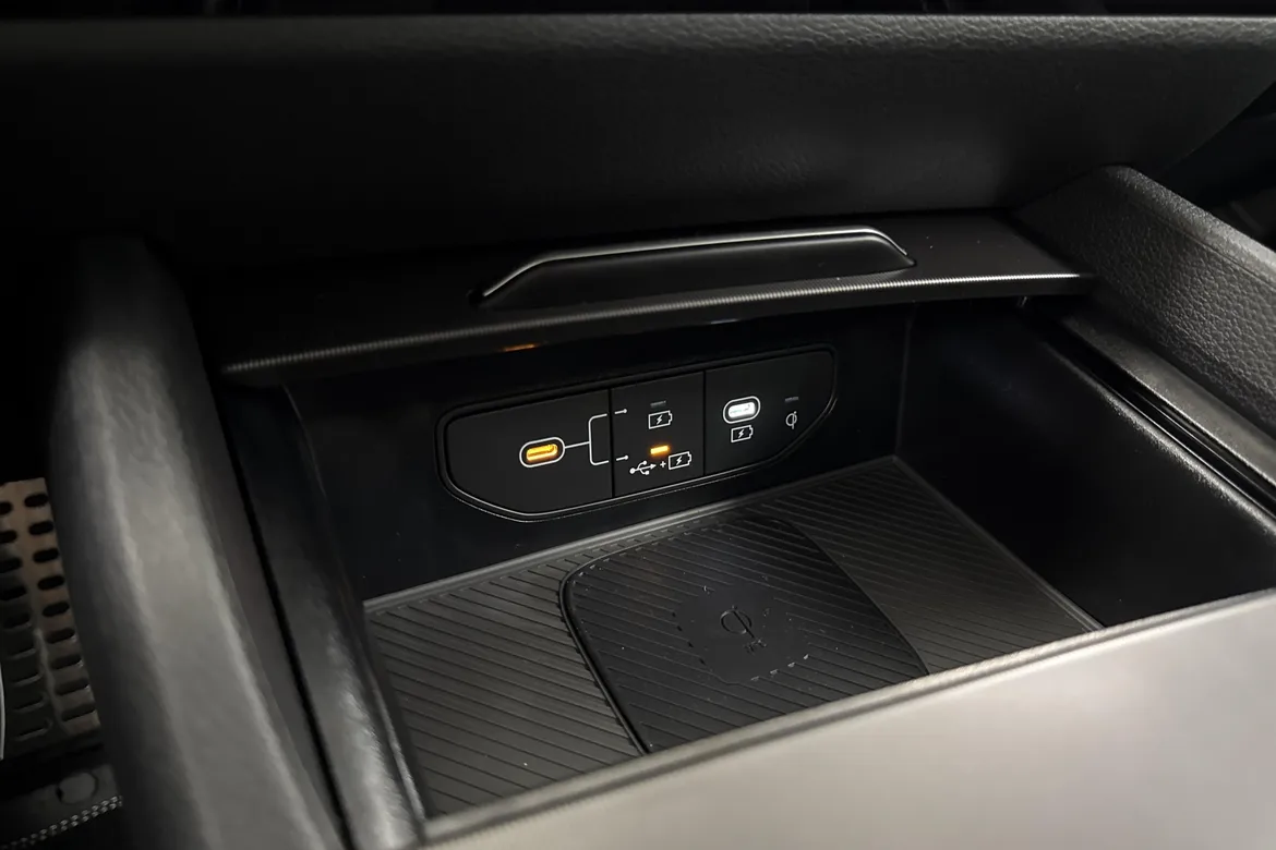 picture of a car