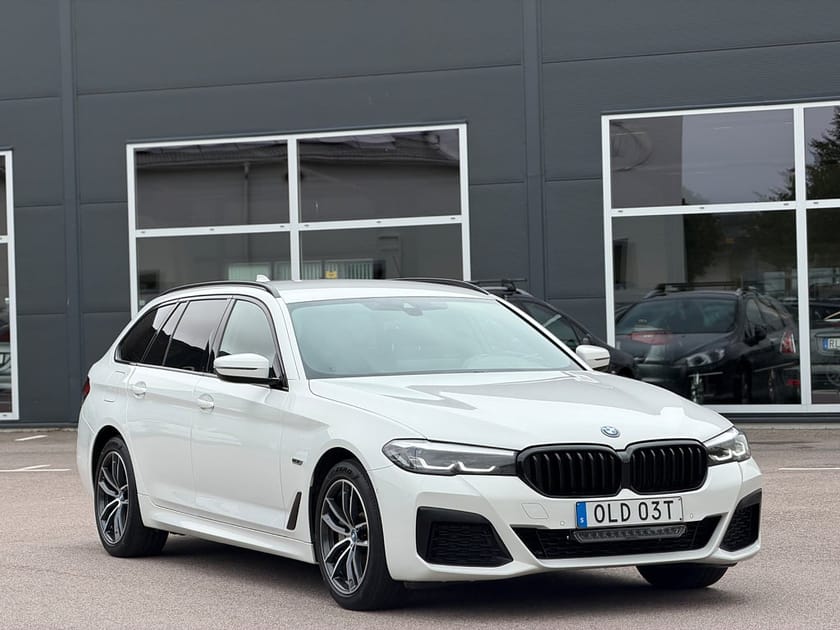 Bild 4 av BMW 530e xDrive Touring M Sport Drag Navi B-Kamera *Moms*