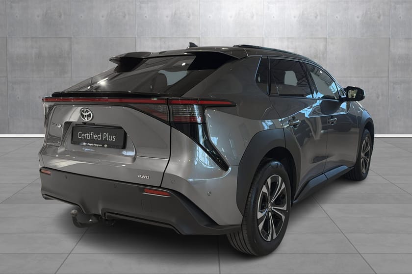 Bilde 5 av Toyota bZ4X AWD Executive