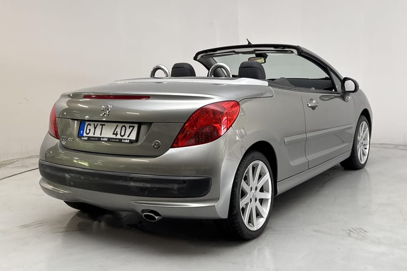 Bild 3 av Peugeot 207 CC 1.6 VTi (120hk)