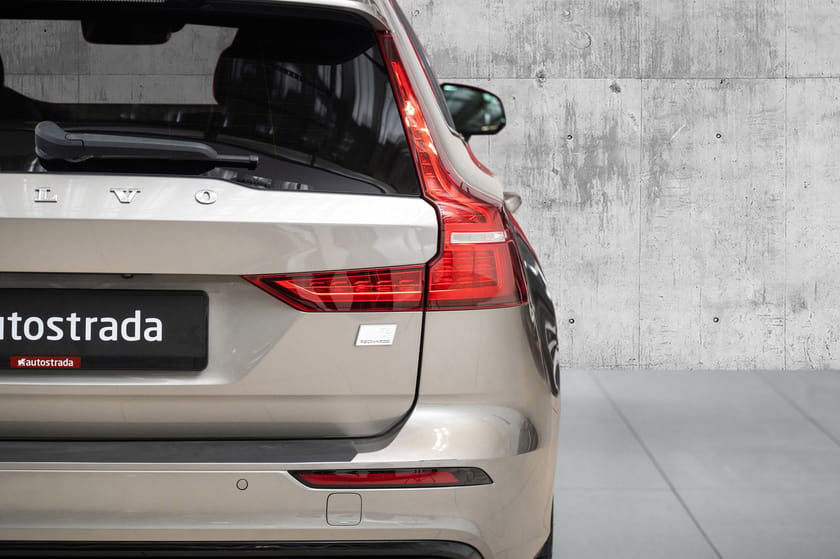 Bilde 4 av Volvo V60 Harman | Krok | Skinn | R.kam | Minne |