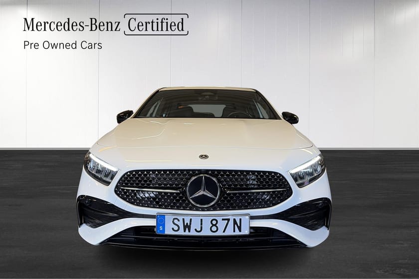 Bild 2 av Mercedes-Benz A 200 Moms/AMG/Panelbelysning/Backkamera