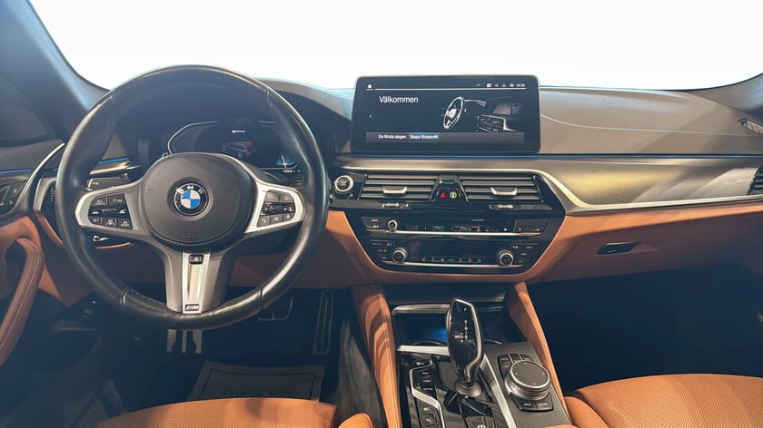 Bild 4 av BMW 530e xDrive Touring Steptronic (292HK)  M-SPORT
