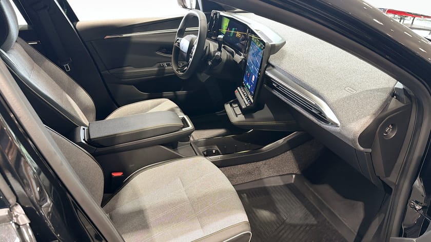 Bild 3 av Renault Scenic E-Tech High Range ELECTRIC TECHNO EV87 *DEMOBIL* KAMPANJ FR.299:-/MÅN VINTERHJUL