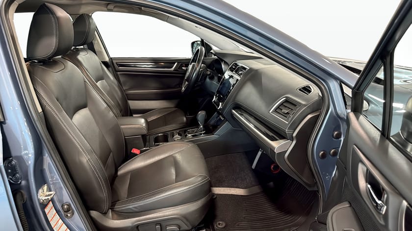 Bild 3 av Subaru Outback 2,5I SUMMIT (BLACK)