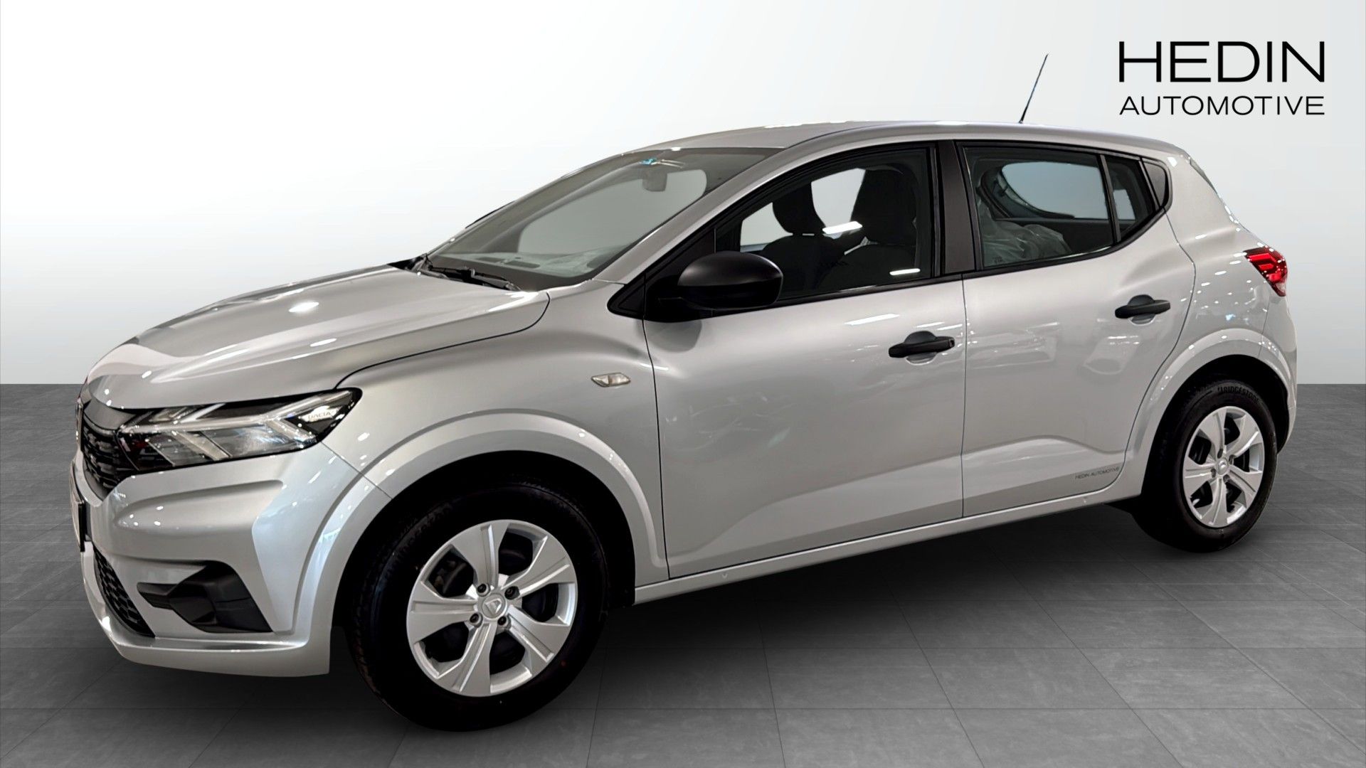 Dacia Sandero 91 л.с.