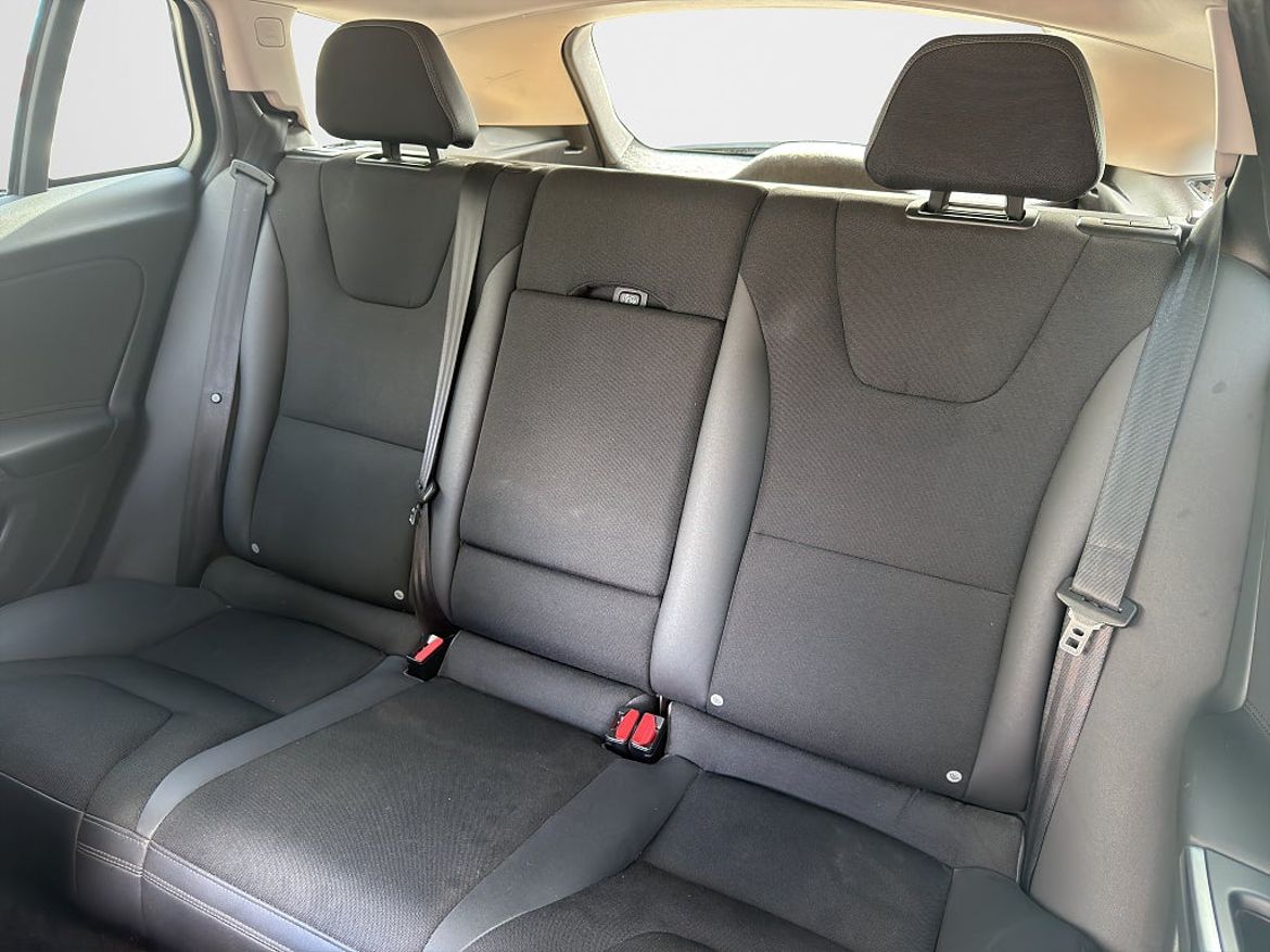 Volvo V60, bild 10 av 16