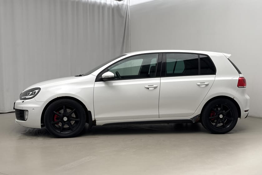 Bild 2 av Volkswagen Golf  GTI VI 2.0 TSI 5dr (211hk)