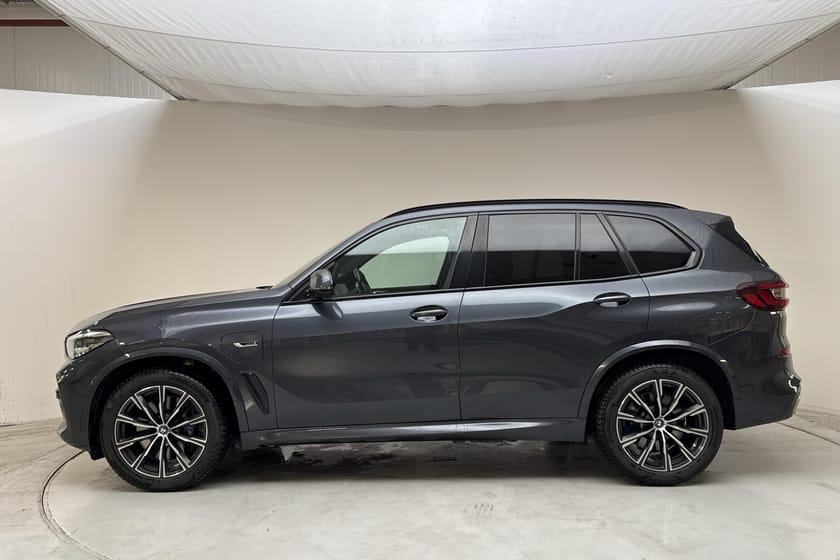 Bild 2 av BMW X5 xDrive45e iPerformance xDrive45e, G05 (394hk) M Sport Helläder Drag