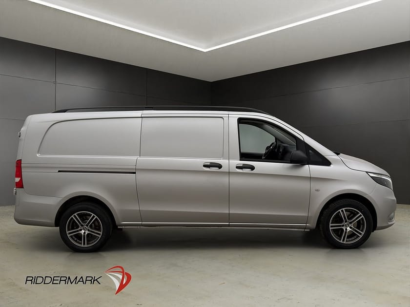 Bild 2 av Mercedes-Benz Vito 116 CDI 4x4 3.2t X-Lång Värm Drag B-Kamera MOMS