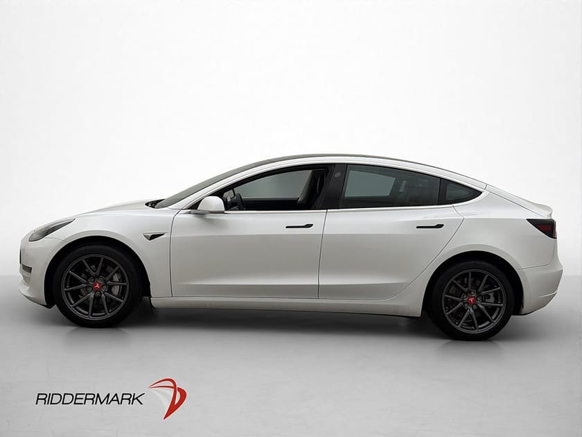 Bild 5 av Tesla Model 3 Long Range AWD Pano Kamera Skinn AP Få Brukare