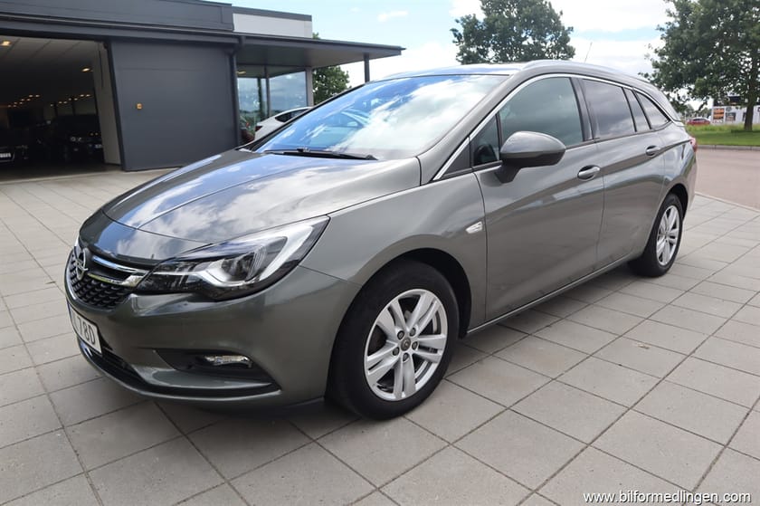 Bild 2 av Opel Astra Sports Tourer 1.4T ECOTEC 150hk Aut Dynamic Svensksåld