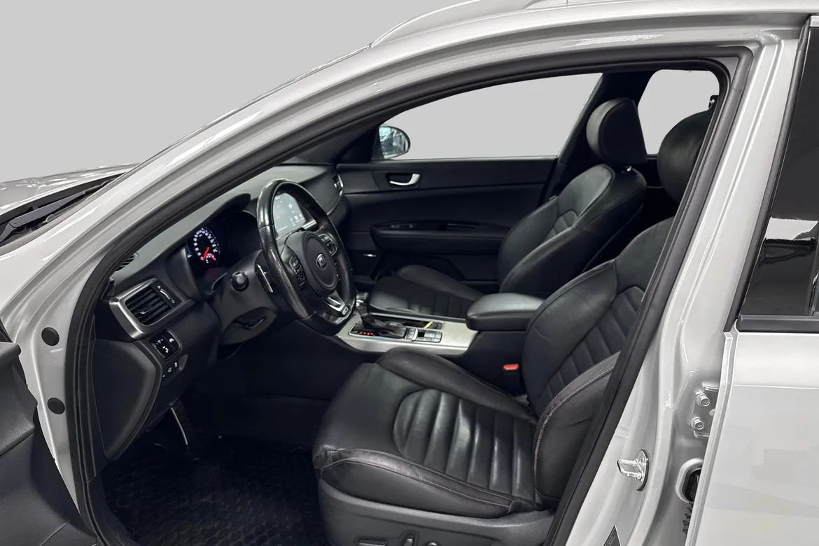 picture of a car