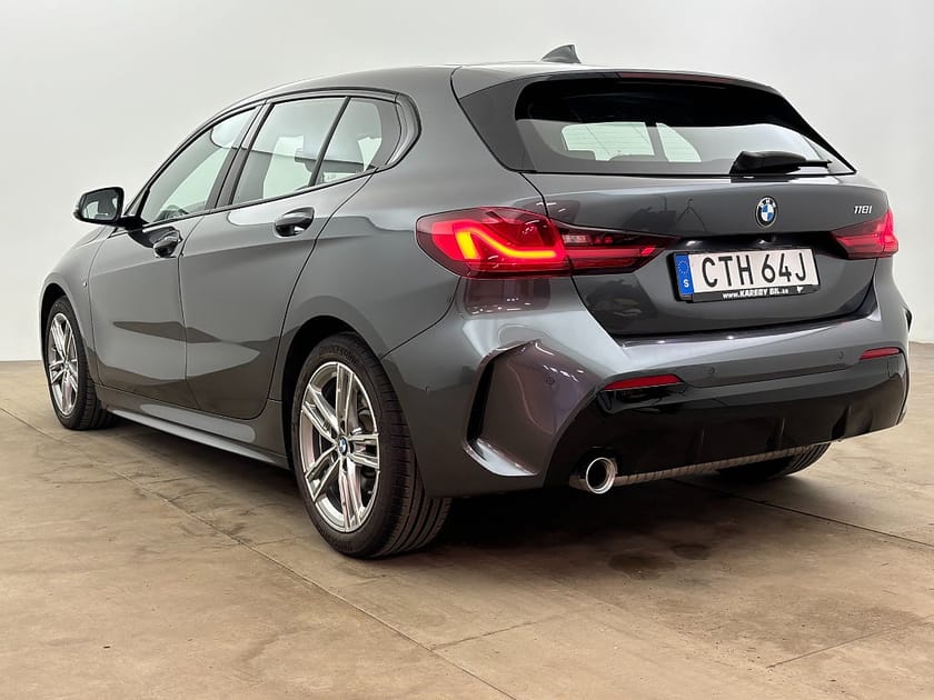 Bild 4 av BMW 118i Steptronic M Sport 140hk Backkamera Läder