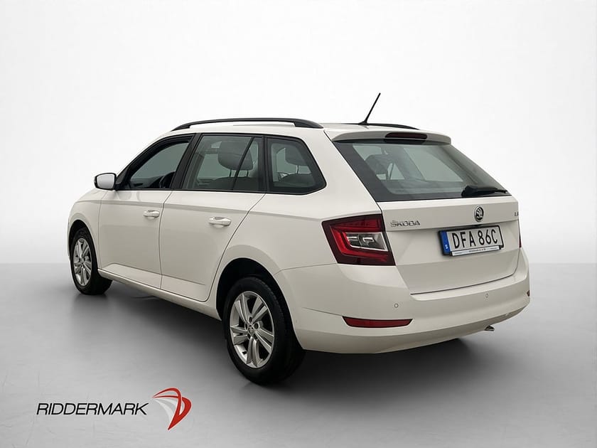 Bild 5 av Škoda Fabia Kombi Skoda 1.0 TSI Style Kamera A-Farthållare CarPlay