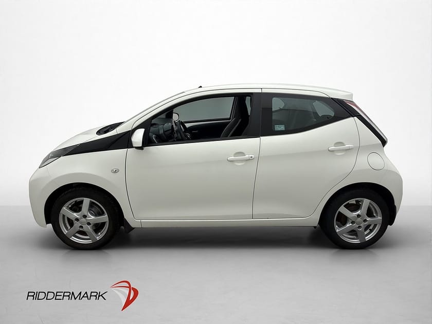 Bild 4 av Toyota Aygo 1.0 VVT-i 69hk X-PLAY Touch Bluetooth  0,42l/mil