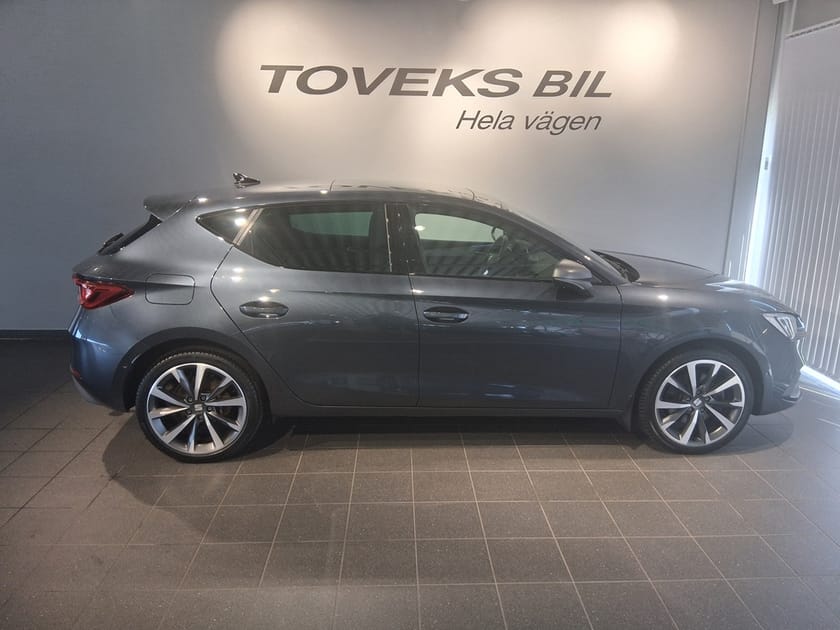 Bild 5 av SEAT León e-Hybrid 1.4 204 HK DSG6 FR/Drag/Panorama