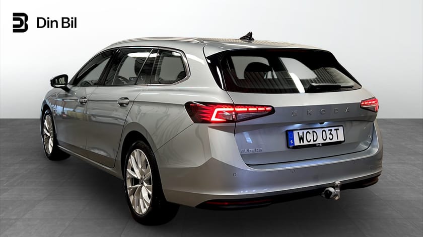 Bild 3 av Škoda Superb iV Kombi Selection DSG Drag/Navigation