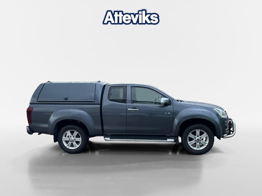 Bild 2 av Isuzu D-Max Space Cab Workman/Drag/Kamera/Kåpa/MOMS/3,5ton