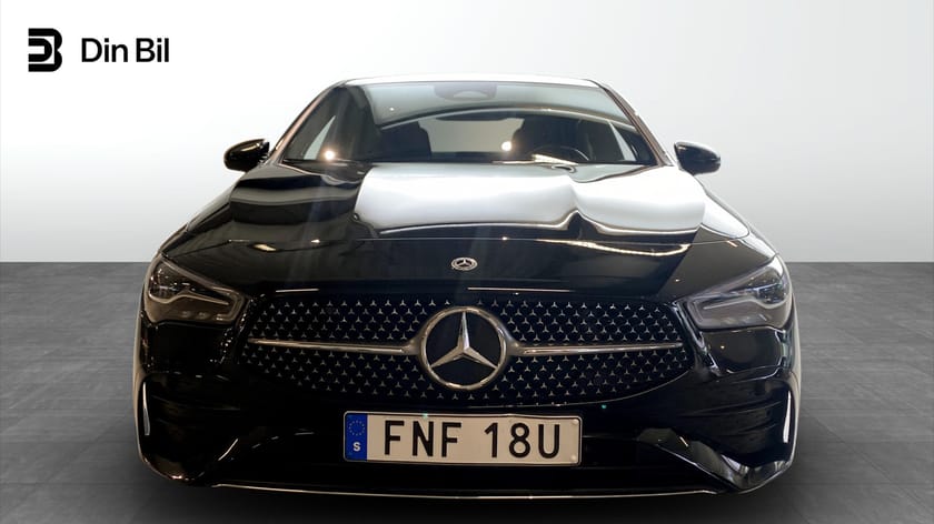 Bild 4 av Mercedes-Benz CLA 200 AMG Premium/Panorama