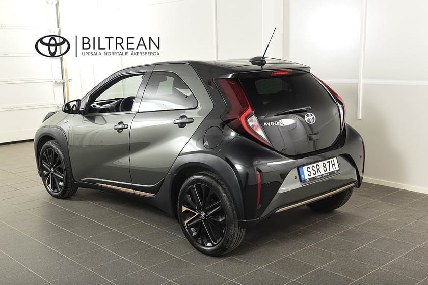 Bild 3 av Toyota Aygo X 1.0 Pulse Custom Pack JBL Navi Backkamera