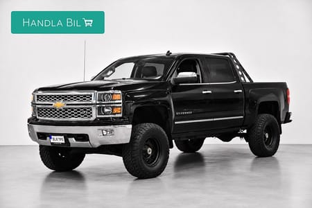 Chevrolet Silverado 1500 Crew Cab 5.3 V8 4WD Hydra-Matic B-värm Taklucka Drag