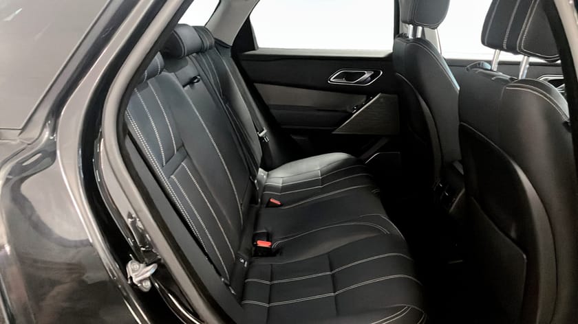 Bild 5 av Land Rover Range Rover Velar P250 AWD SE 250HK VÄRMARE
