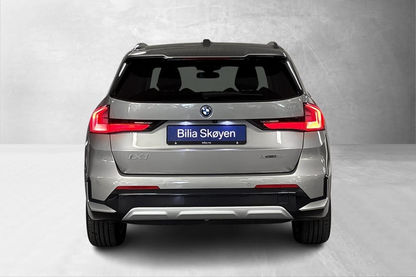 Bilde 3 av BMW iX1 xDrive30
