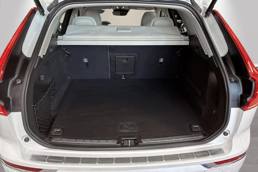 Bild 4 av Volvo XC60 B4 250hk Inscription AWD Aut
