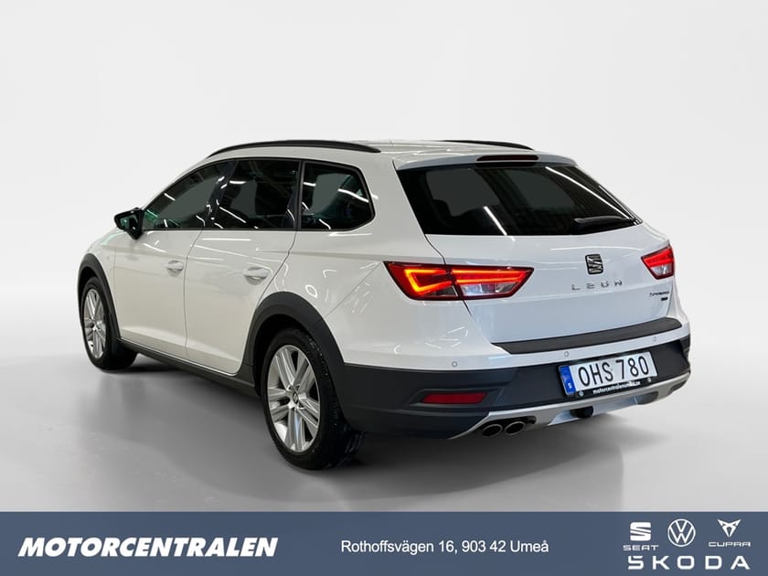 Bild 3 av SEAT Leon X-Perience 1.6TDI 4Drive 110HK/Drag/Backkamera/Car