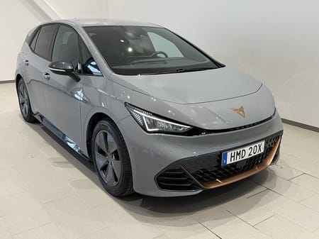 CUPRA Born 58 KWH P-sensorer Apple Carplay/Android auto