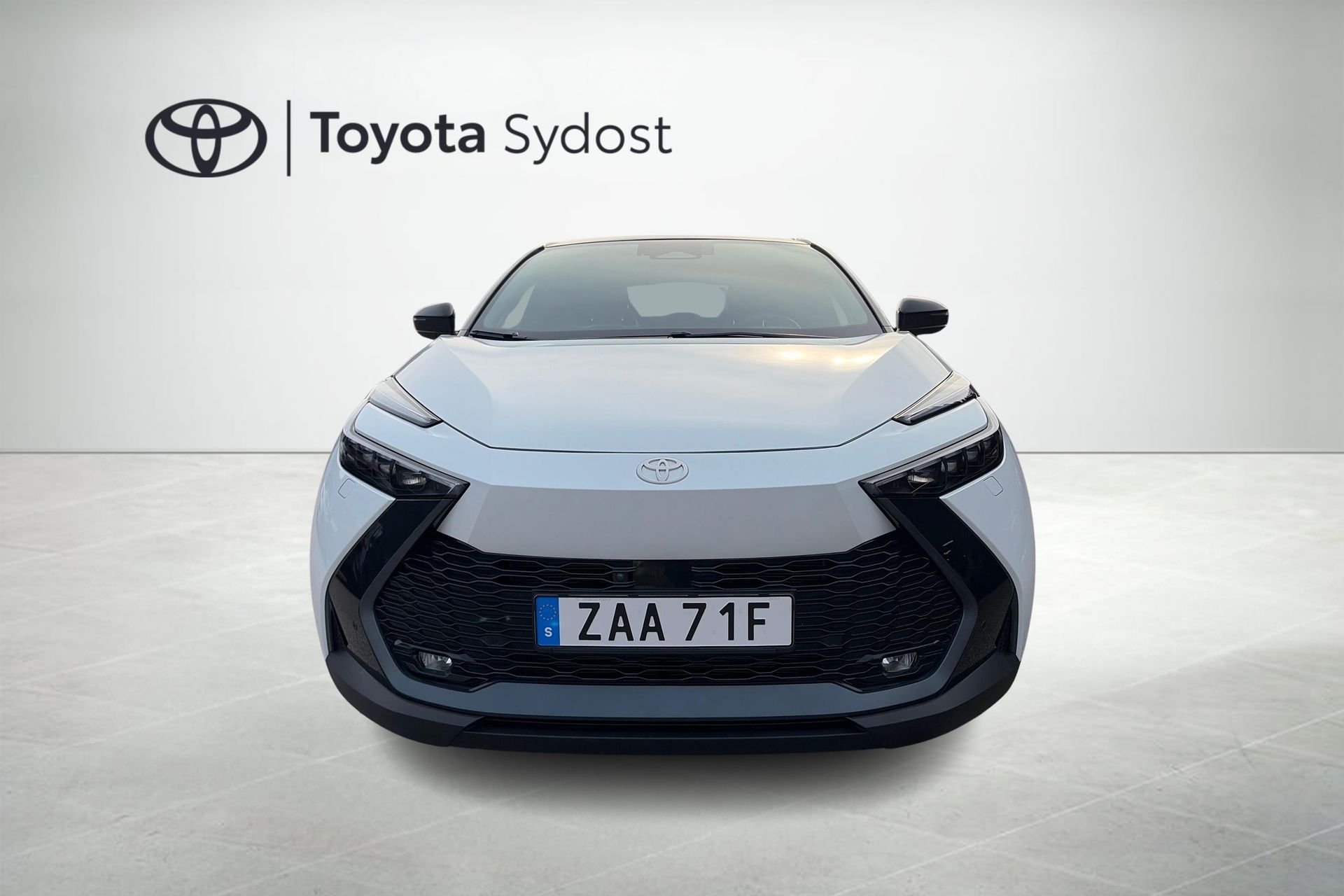 Toyota C-HR PHEV 2025, bild 6/10