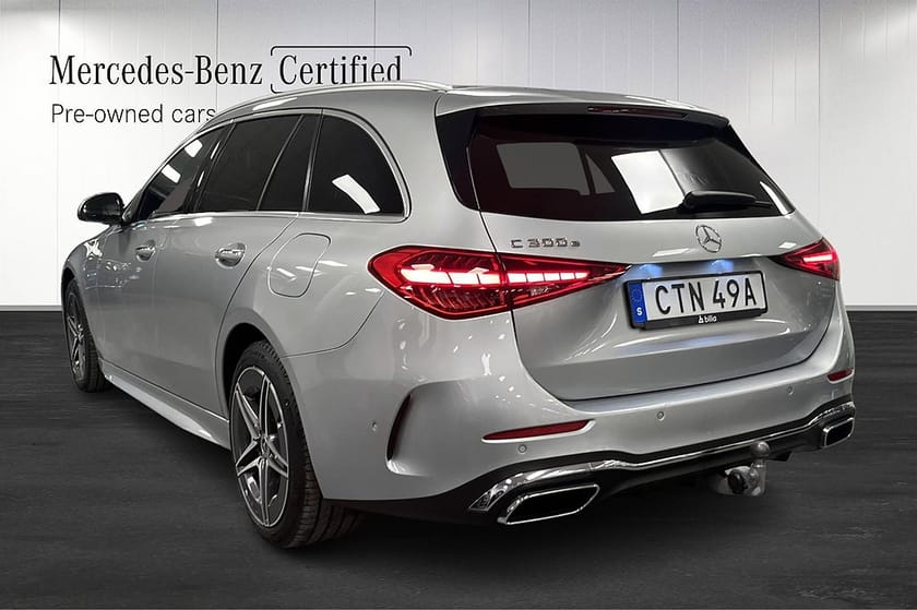Bild 4 av Mercedes-Benz C 300 T e AMG / Värmare / Dragkrok / Digital light