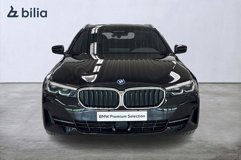 Bild 5 av BMW 530e xDrive Touring Touring| Aktiv farth. | HiFi | Drag | Tonade ru.