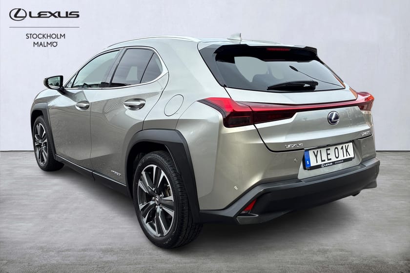 Bild 2 av Lexus UX 250h E-Four