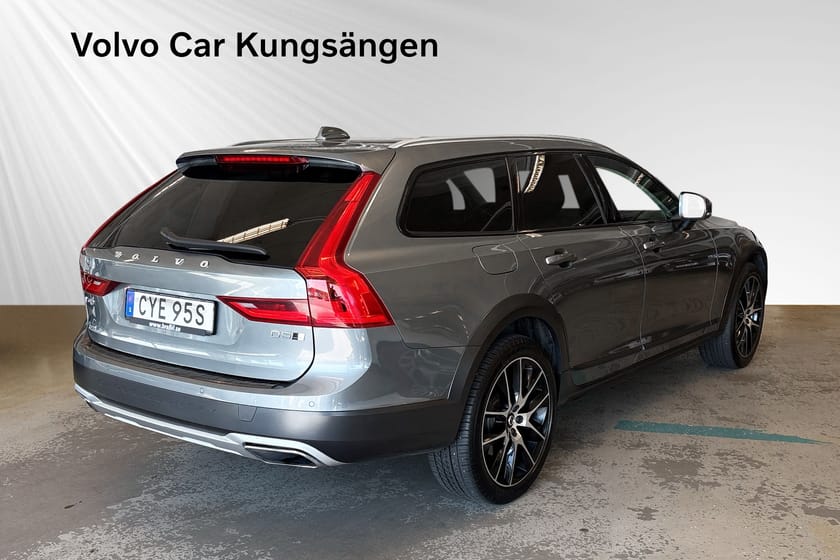 Bild 5 av Volvo V90 Cross Country D5 AWD Advanced Edt 360-kamera 20"