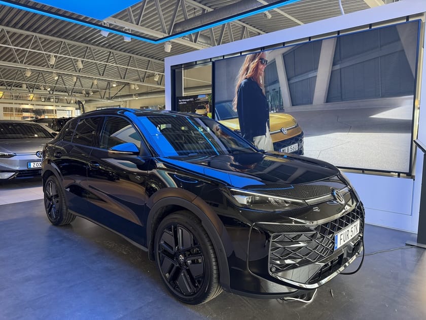 Bild 1 av Volkswagen T-Roc R-LINE  1.5 ETSI 150 HK DSG7