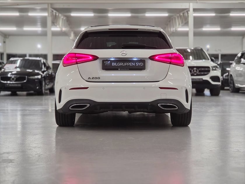 Bild 5 av Mercedes-Benz A 200 7G-DCT AMG|Night|Panorama|Widescreen|Keyless|