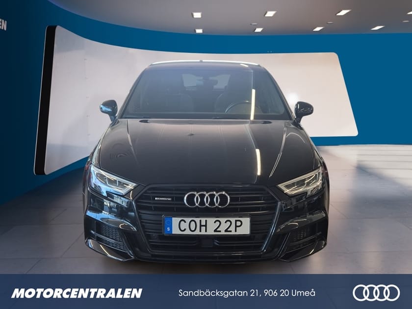 Bild 2 av Audi A3 Sportback 40 TFSI quattro 190 HK