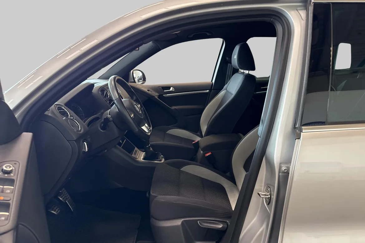 picture of a car