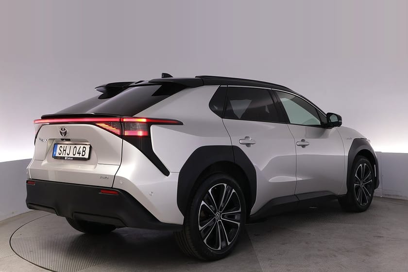 Bild 5 av Toyota bZ4X