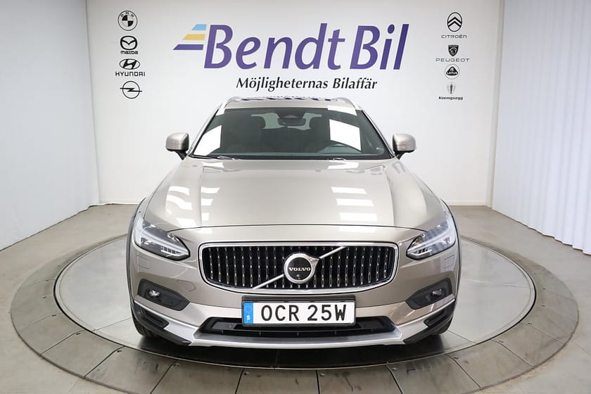 Bild 2 av Volvo V90 Cross Country B4 AWD Polestar Engineered/ Glastak