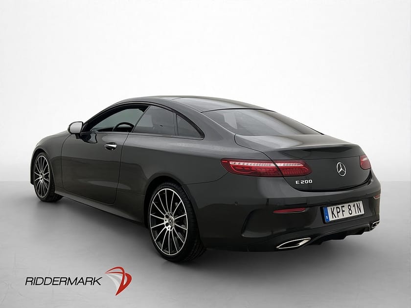 Bild 5 av Mercedes-Benz E 200 Coupé AMG Pano Burmester Cockpit Navi 360°