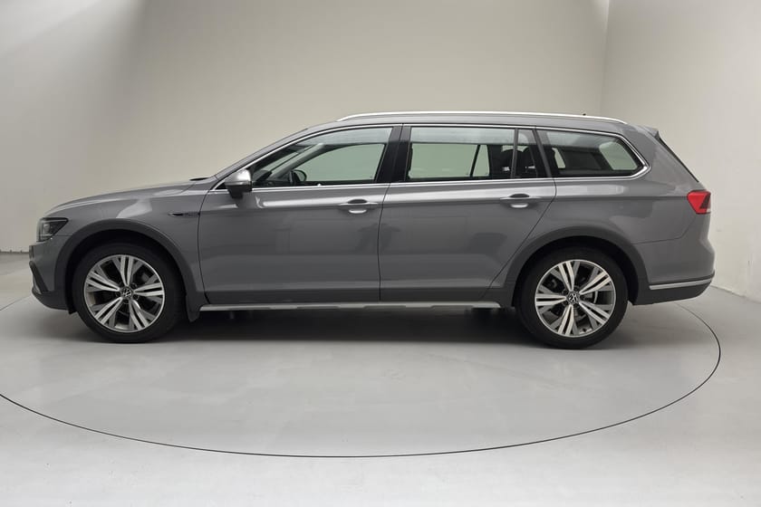Bild 2 av Volkswagen Passat Alltrack 2.0 TDI Sportscombi 4Motion (200hk)