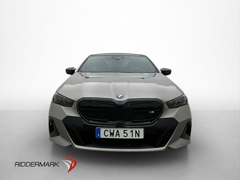 Bild 2 av BMW i5 M60 xDrive Sedan