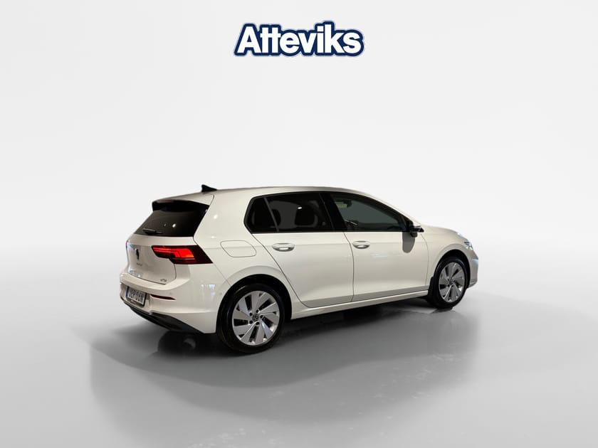 Bild 3 av Volkswagen Golf eTSI 150 HK Drag/Backkamera/Omgående leverans