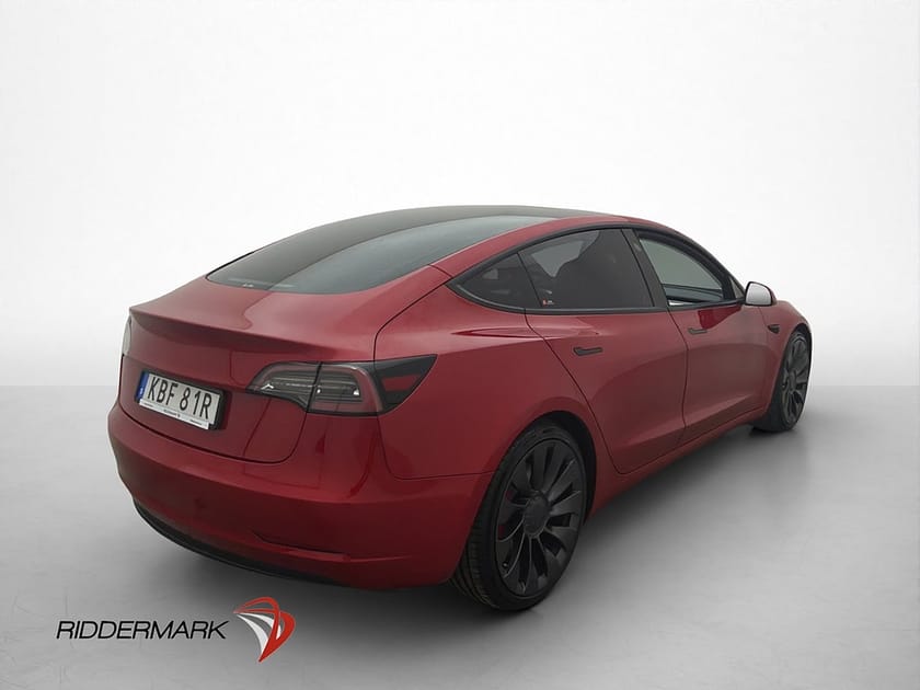 Bild 5 av Tesla Model 3 Performance Värmepump Ljus interiör Rattvärme