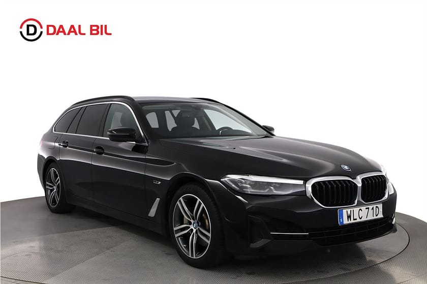 Bild 3 av BMW 530e Touring 12 kWh 292HK B-KAM DRAG NFC NAVI APP-CONNECT